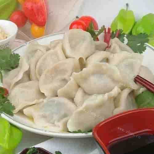 美味的大葱猪肉饺子馅的做法