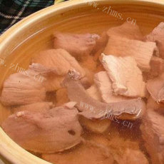 咸香的清炖猪肉汤的做法 