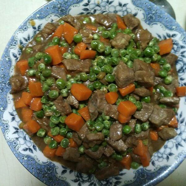 美味的豌豆牛肉粒的做法