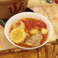 健康玉米土豆排骨汤