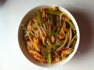 诱人的鸡肉炒米粉的做法做法图解8)