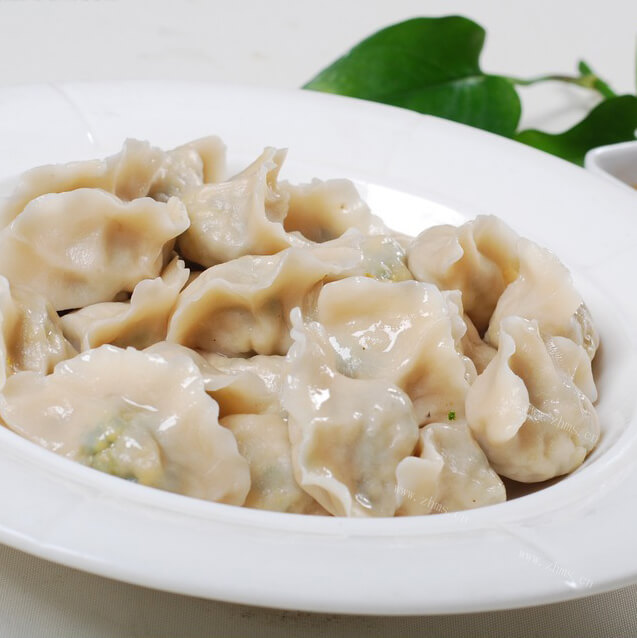 香喷喷的猪肉香菇饺子的做法