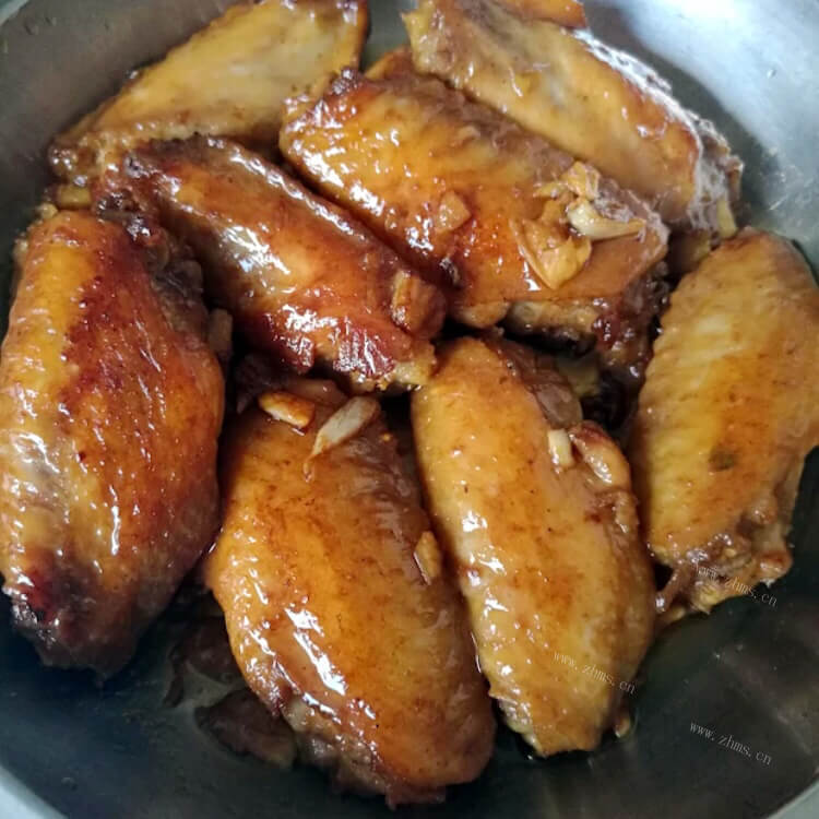 美味的蒜蓉鸡翅