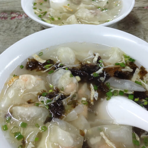 好吃的羊肉馄饨的做法