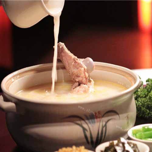 家常咸肉菜饭骨头汤