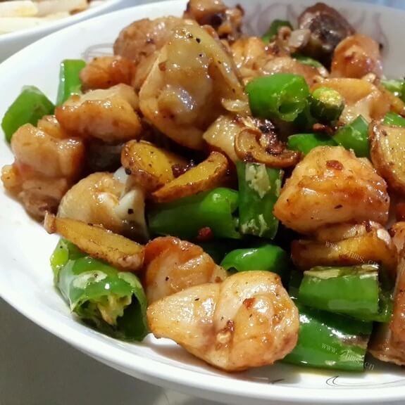 香辣青椒辣子鸡的做法