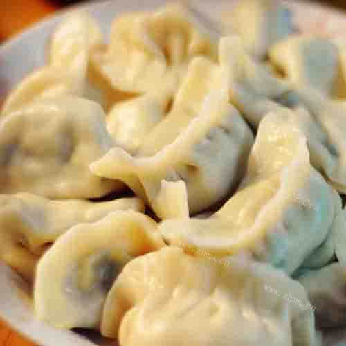 鲜美猪肉韭菜水饺馅的做法