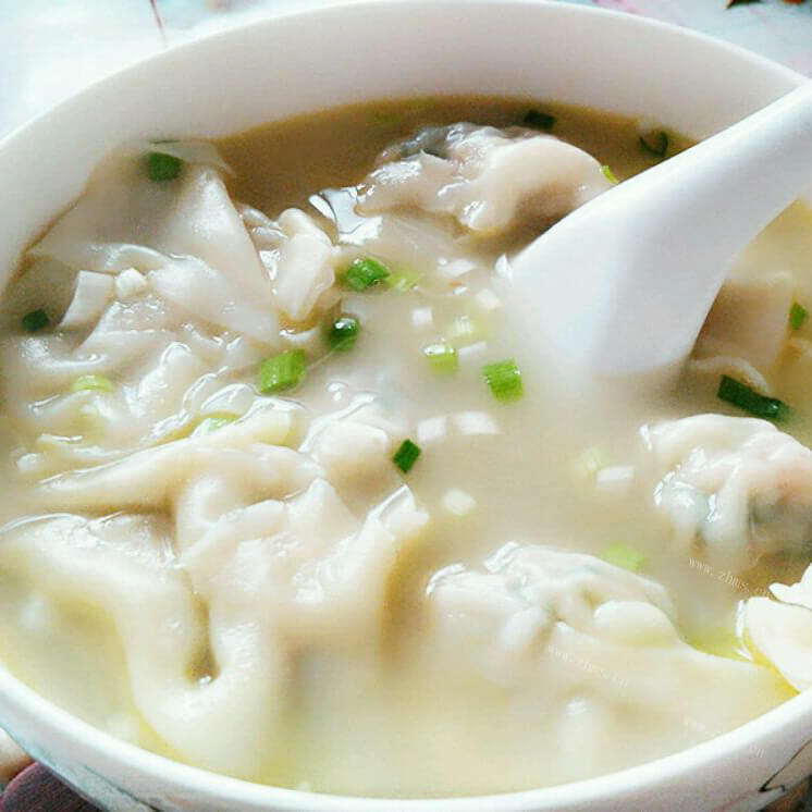 美味香菇猪肉馄饨馅的做法