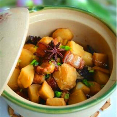 美味的猪肉炖豆角的做法