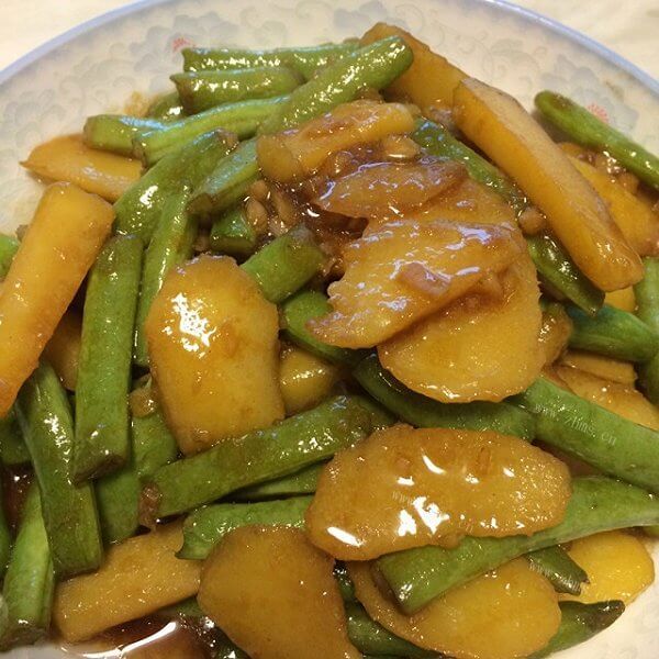 美味的土豆烧豇豆