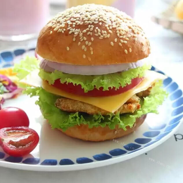 美味的牛肉汉堡包的做法