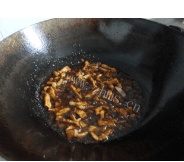 美味可口的胡萝卜酱肉丝做法图解5)