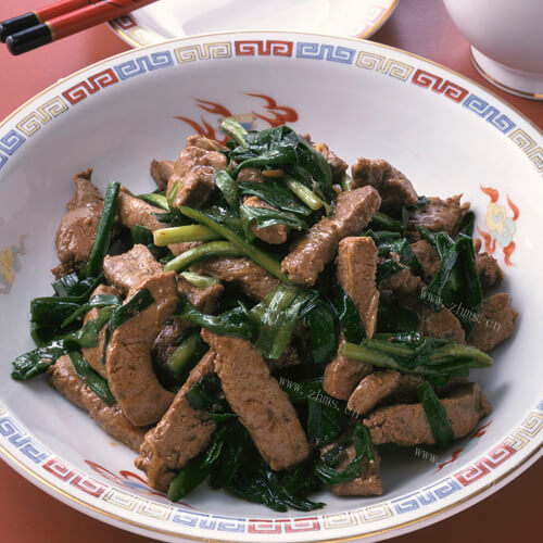 家常牛肉炒韭菜