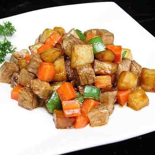 好吃的牛肉土豆的做法