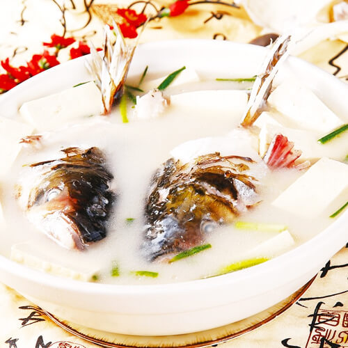 鲜香诱人的豆腐鱼头