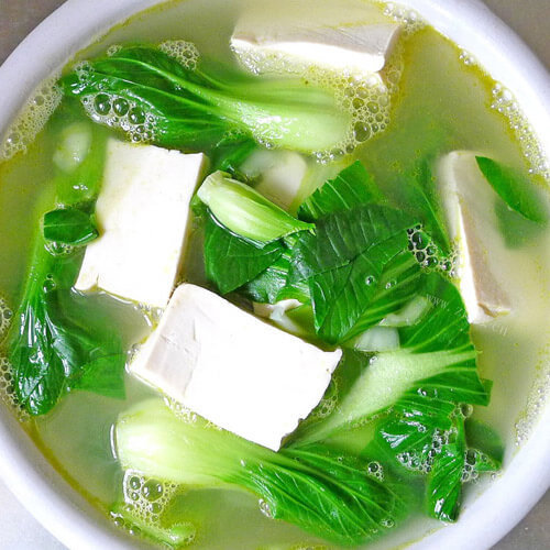 简单的牛肉豆腐汤的做法