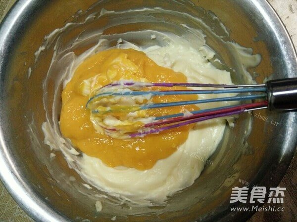 芒果芝士蛋糕做法图解5)
