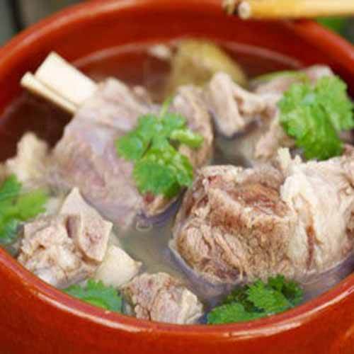 美味的清汤羊肉