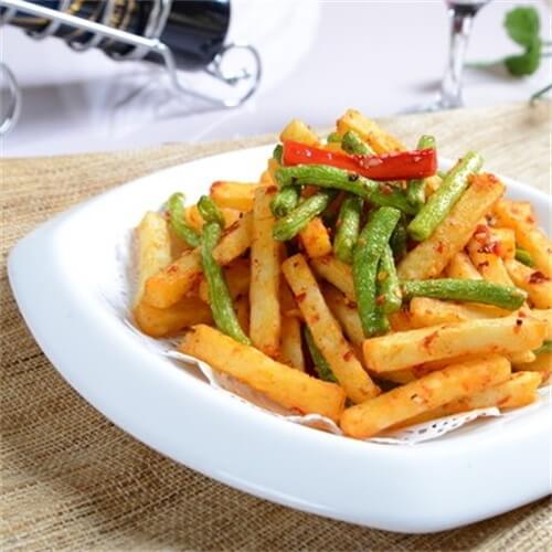 家常干煸豆角土豆