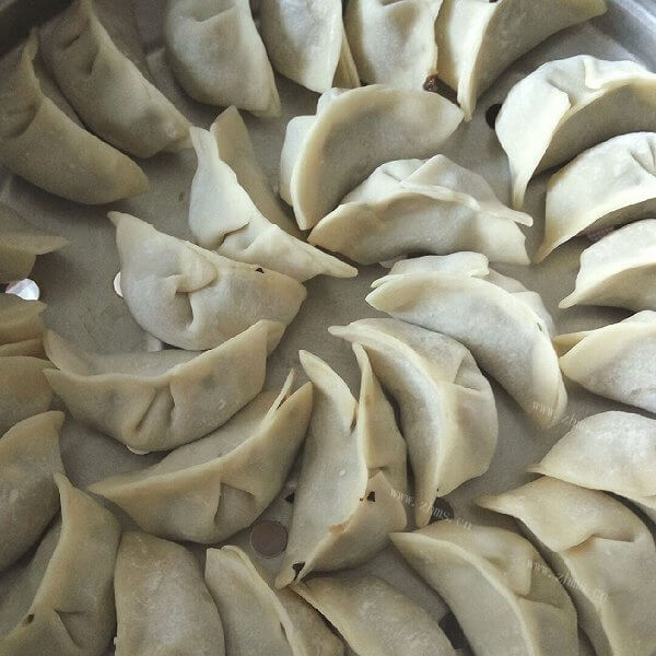 美味的牛肉白菜饺子馅的做法