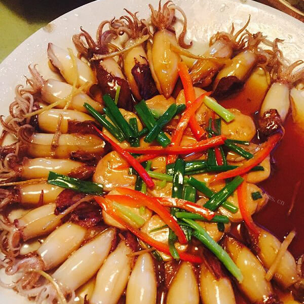 美味的鱿鱼仔