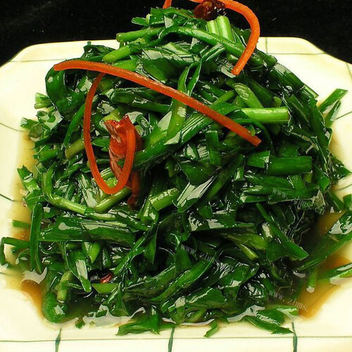 好吃的青椒炒韭菜