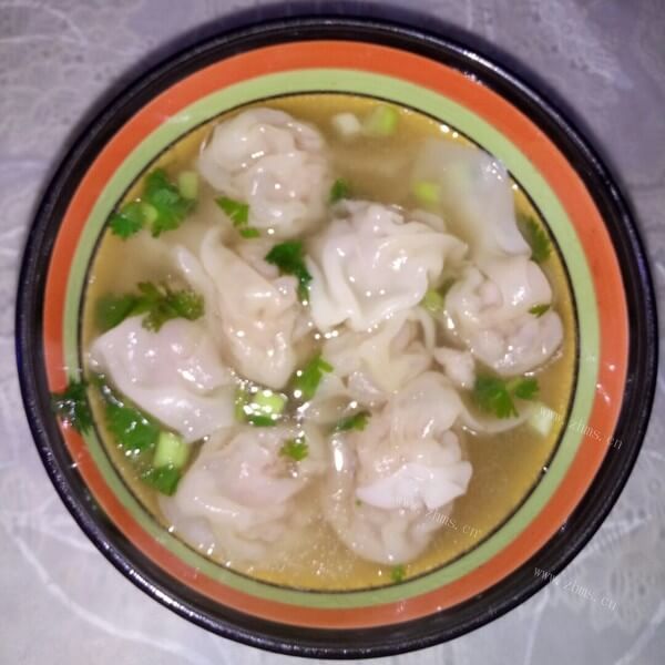 家常鸡丝馄饨
