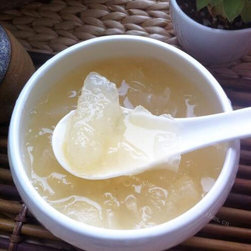 夏日糖水之银耳羹的做法