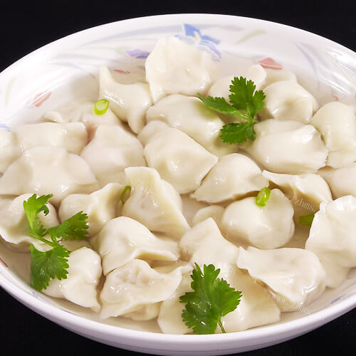 好吃的猪肉洋葱水饺的做法