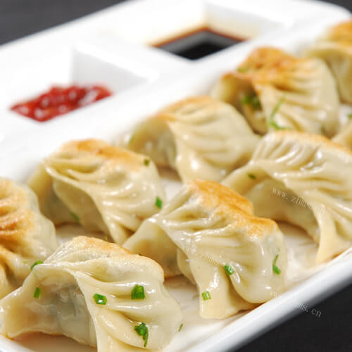 好吃的茄子馅饺子