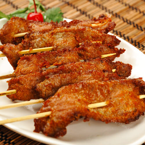 家常烧烤牛肉串的做法