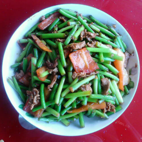 美味的蒜苔炒五花肉
