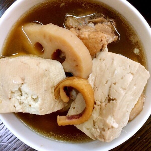 好喝的藕炖鸡汤