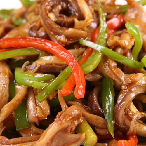 美味可口的蒜苗炒肚丝