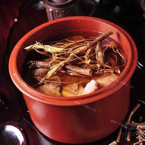 美味的土茯苓煲鸡