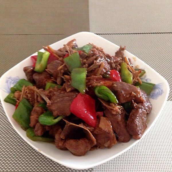 好吃的青椒焖鸭