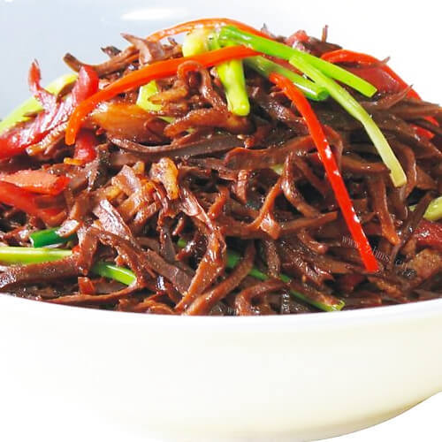 美味烟笋炒腊肉