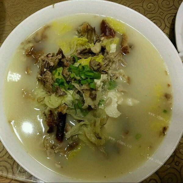 美味鸭架汤的做法