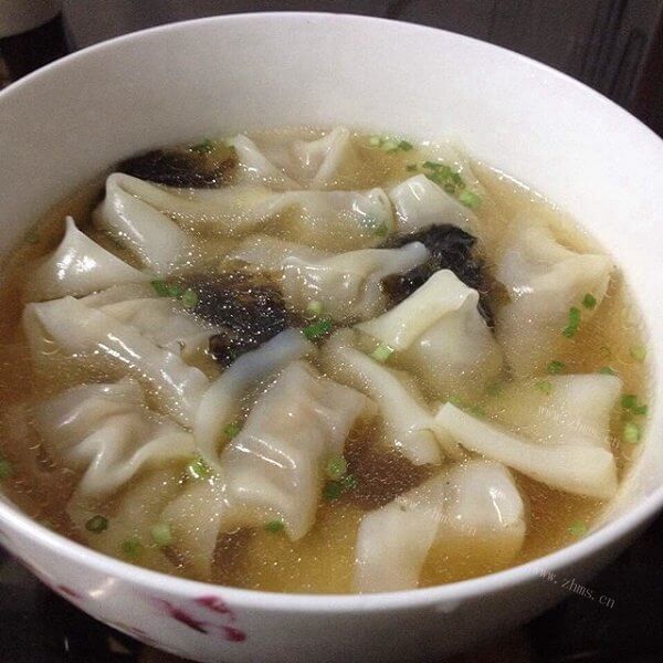 简单的虾仁馄饨的做法