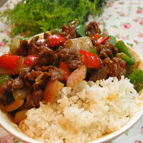 简单的牛肉焗饭的做法