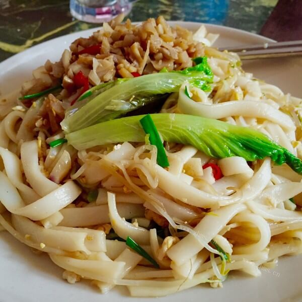 排骨蒸河粉 