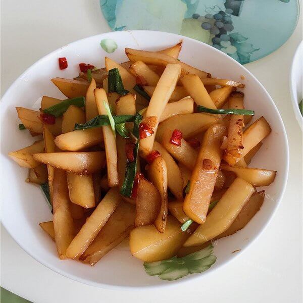 美味的家常土豆条的做法 
