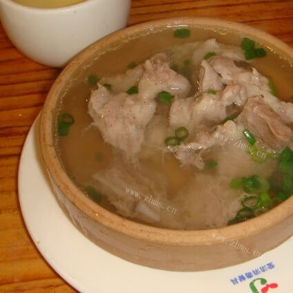 美味的猪肉汤做法
