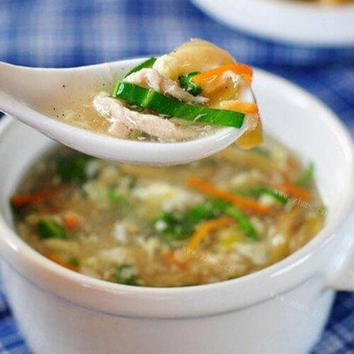 美味的榨菜肉丝汤的做法