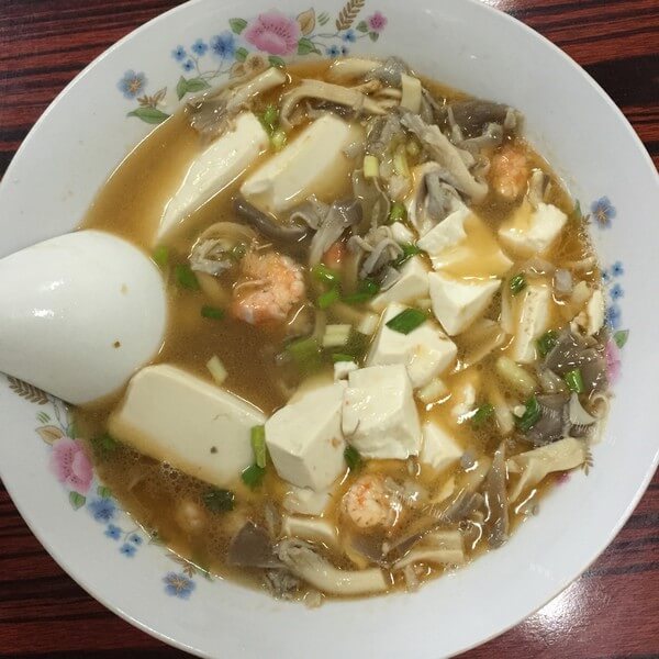 美味的三鲜豆腐