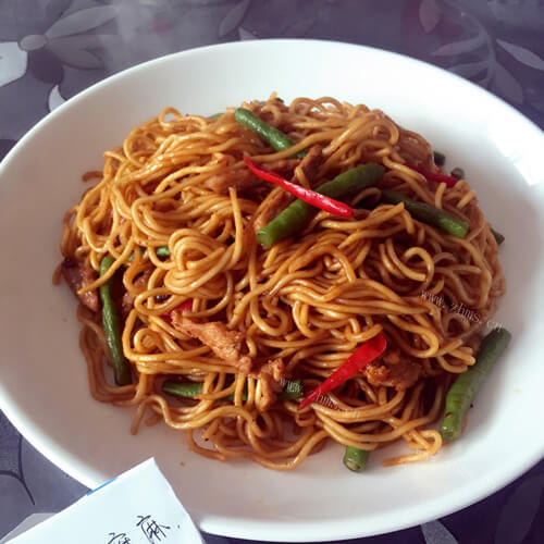 好吃的豆角肉丝焖面