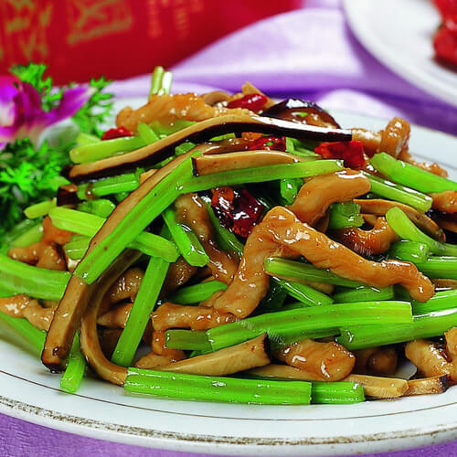 美味芹菜炒鸡丝