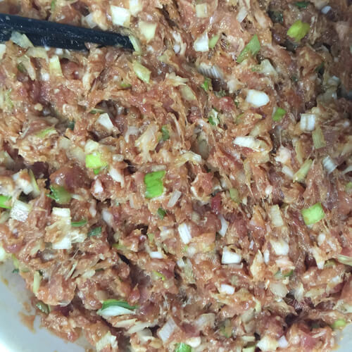 家常羊肉大葱包子馅的做法