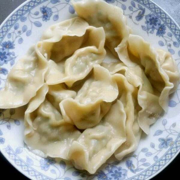 好吃的羊肉洋葱饺子馅的做法