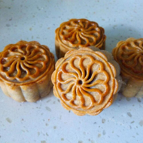 自制广式月饼的做法 